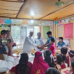 সিনিয়র সহকারী সচিব ও ক্যাম্প ইনচার্জ কর্তৃক উখিয়ার বালুখালিতে প্রাইমারী স্কুল ফর রোহিঙ্গা অরফান কার্যক্রম পরিদর্শ