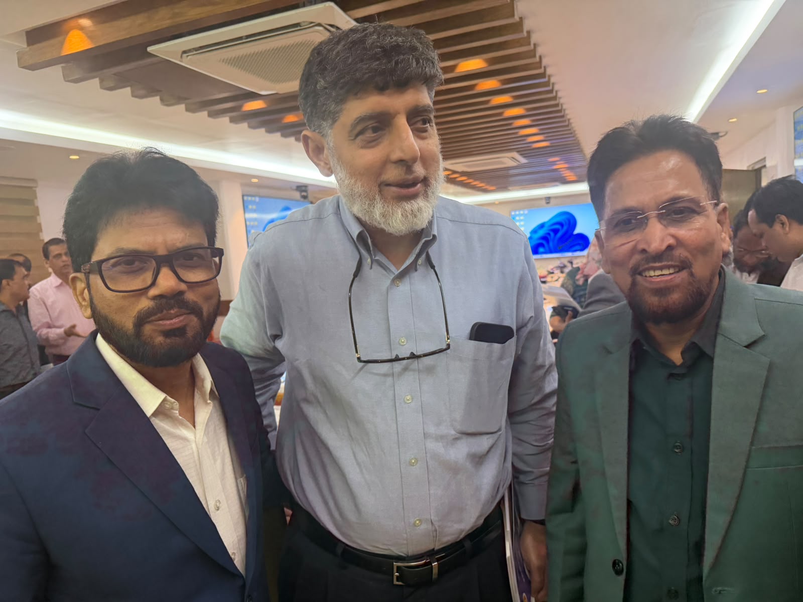 শিল্প মন্ত্রণালয়ে বিনিয়োগ বিষয়ক মতবিনিময় সভায় গ্রাম উন্নয়ন কর্ম (গাক)-এর অংশগ্রহণ